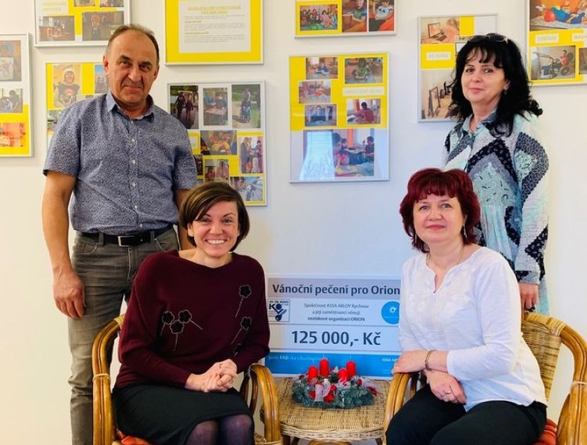 ASSA ABLOY a ZO OS KOVO při FAB dlouhodobě podporují Centrum Orion. Letošní benefice přinesla rekordní částku 125 000 Kč