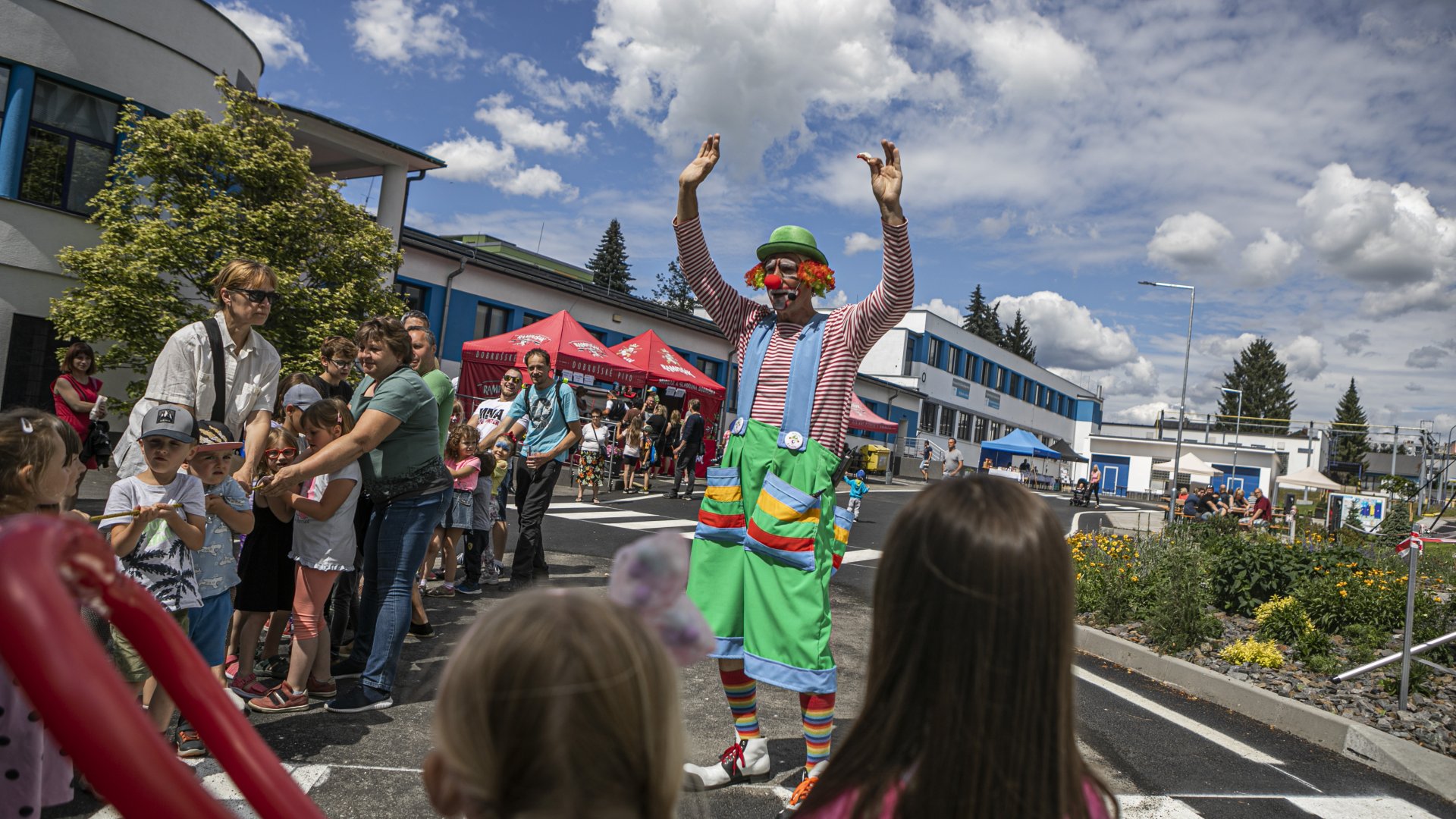 Den otevřených dveří přilákal více než tisíc návštěvníků