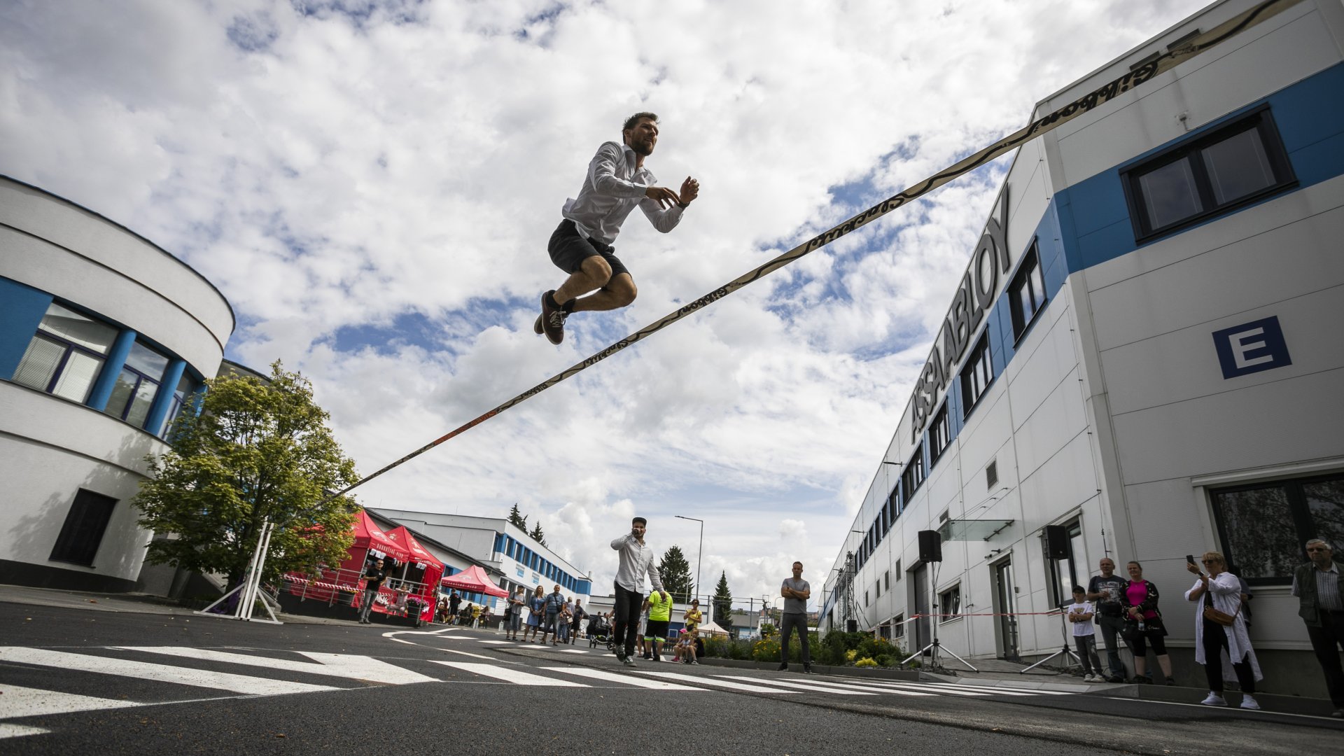 Den otevřených dveří přilákal více než tisíc návštěvníků