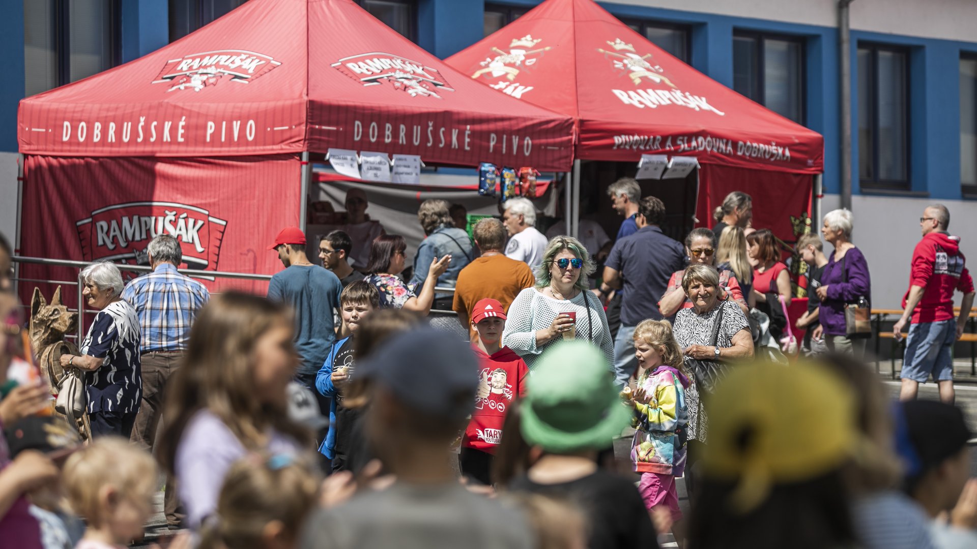 Den otevřených dveří přilákal více než tisíc návštěvníků