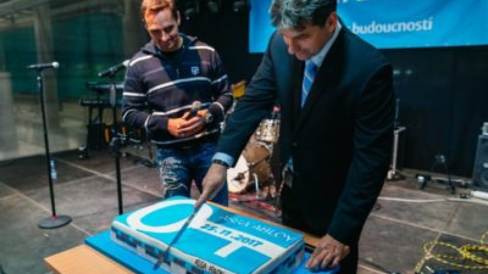 ASSA ABLOY Rychnov slavnostně otevřela novou výrobní halu