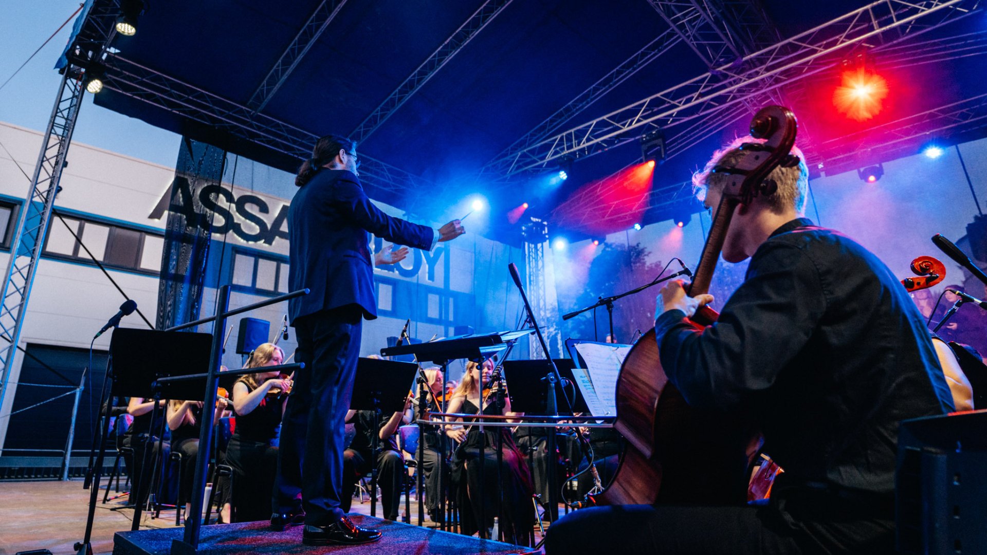 Koncert Novoměstské filharmonie a Ondřeje Rumla