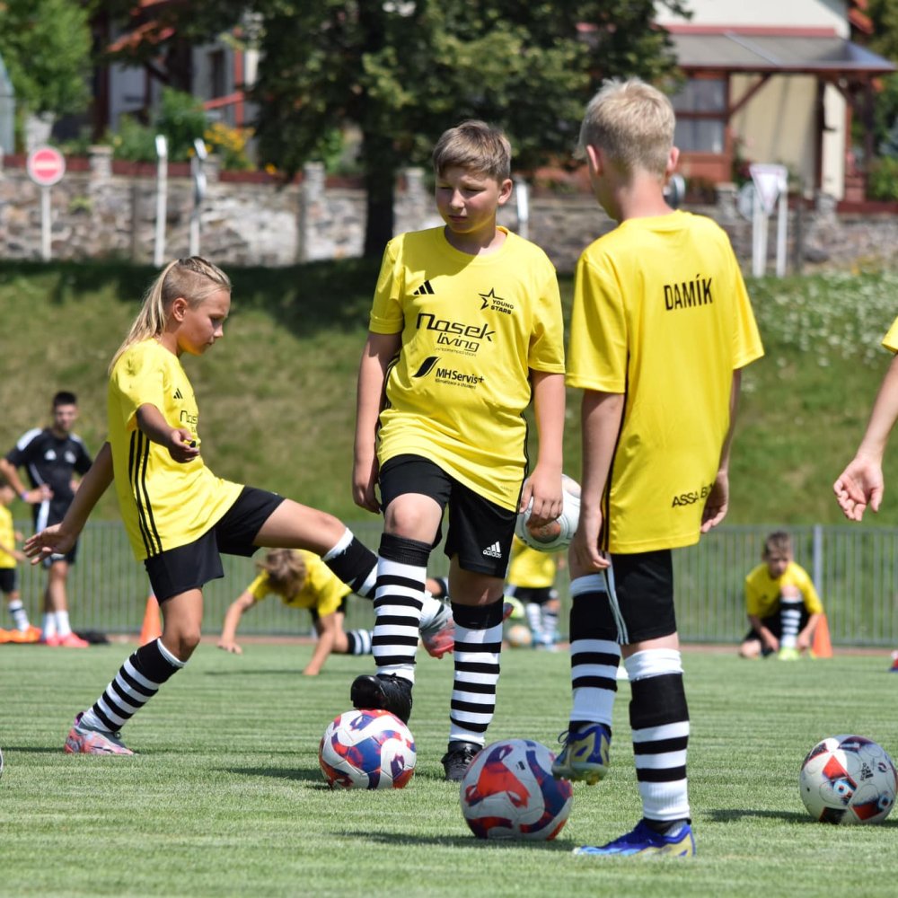 Podporujeme mladé talenty – YOUNG STARS fotbalový kemp