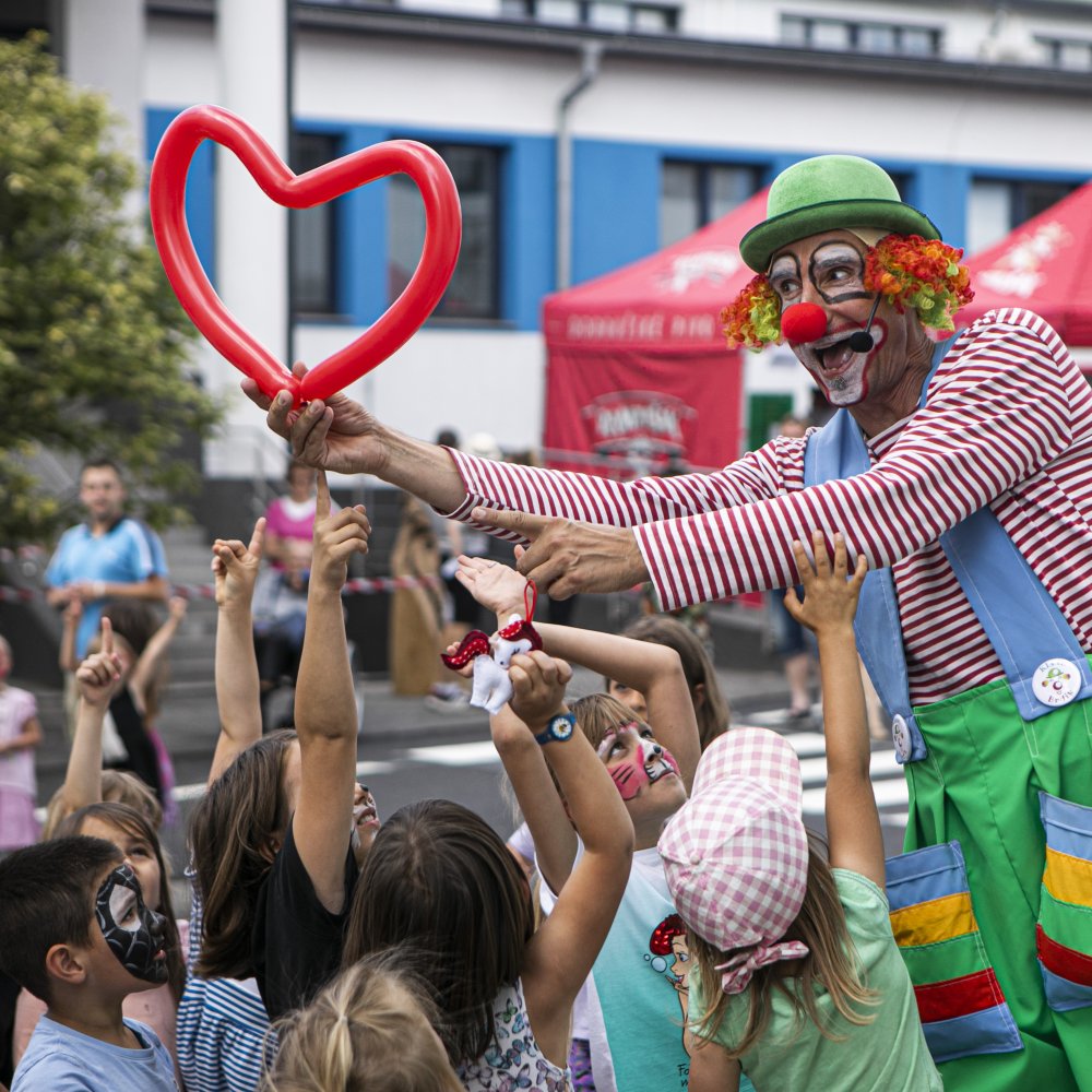 Den otevřených dveří přilákal více než tisíc návštěvníků