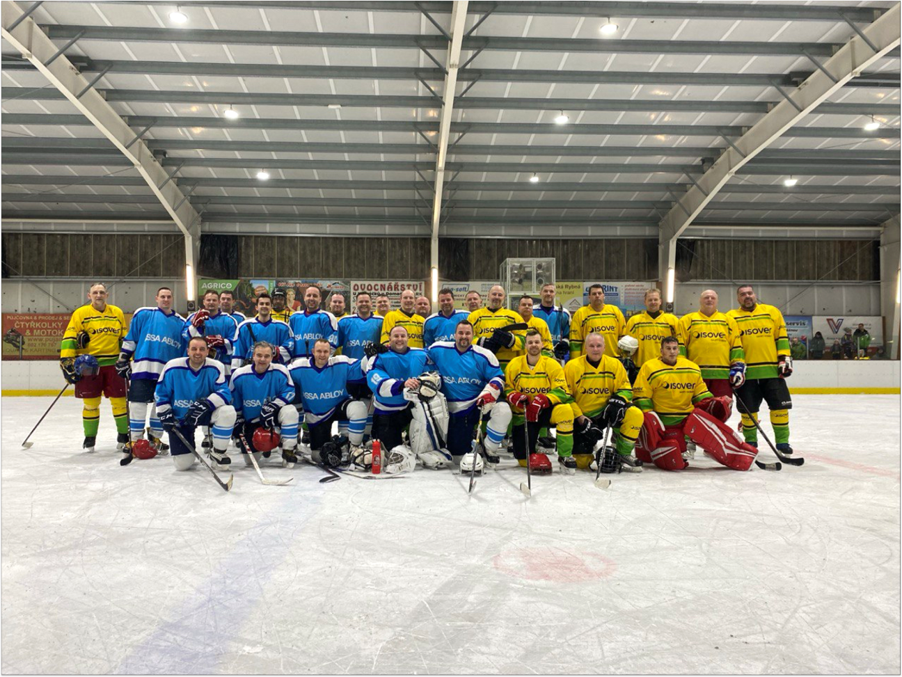 Charitativní hokejový zápas